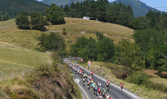 Vuelta a España: Queen-stage takes peloton to Col d’Aubisque